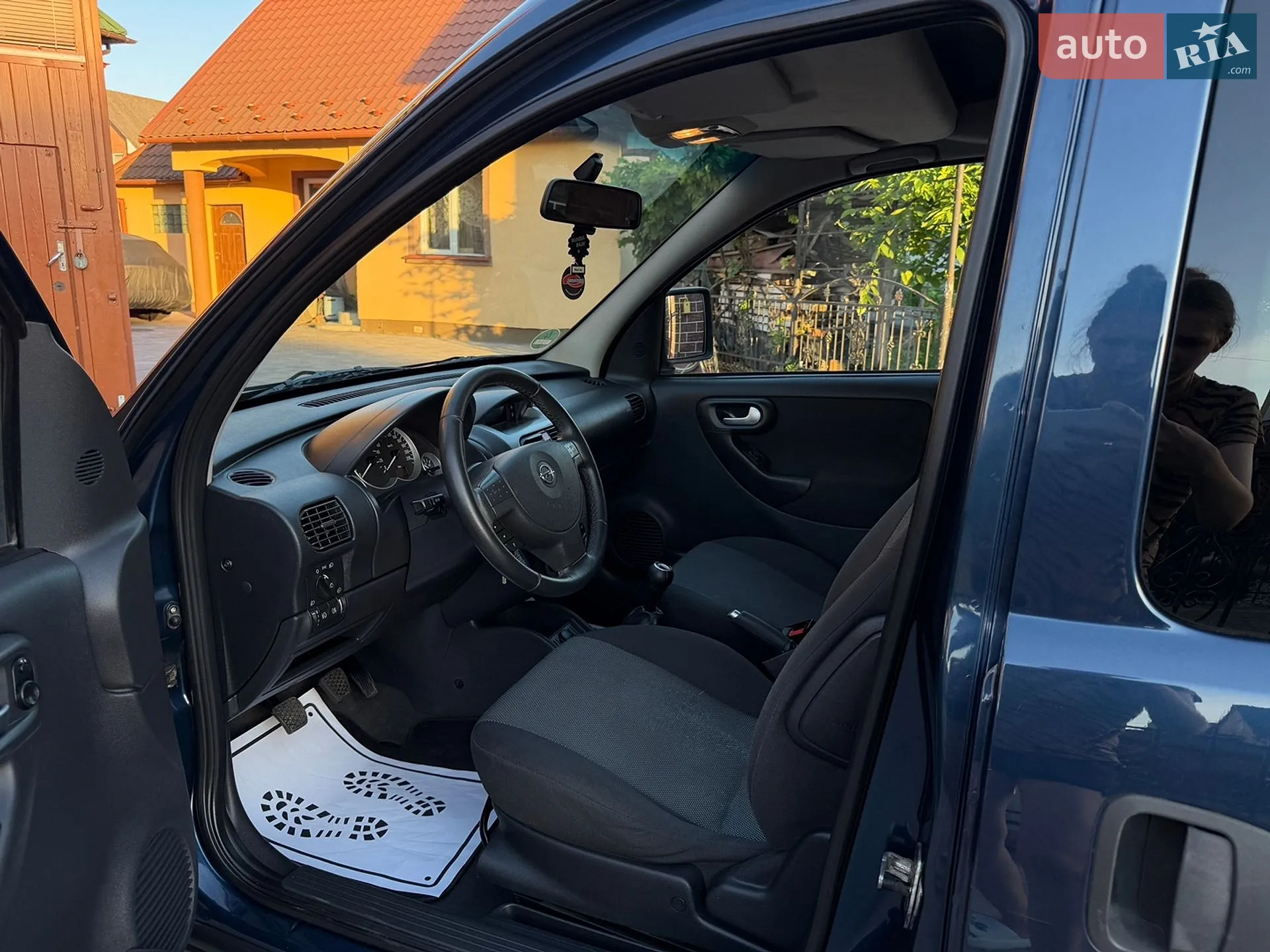 2010 Opel Combo - мініатюра 15