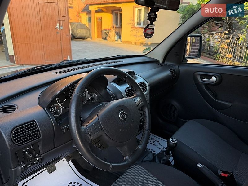 Минивэн Opel Combo 2010 в Ковеле