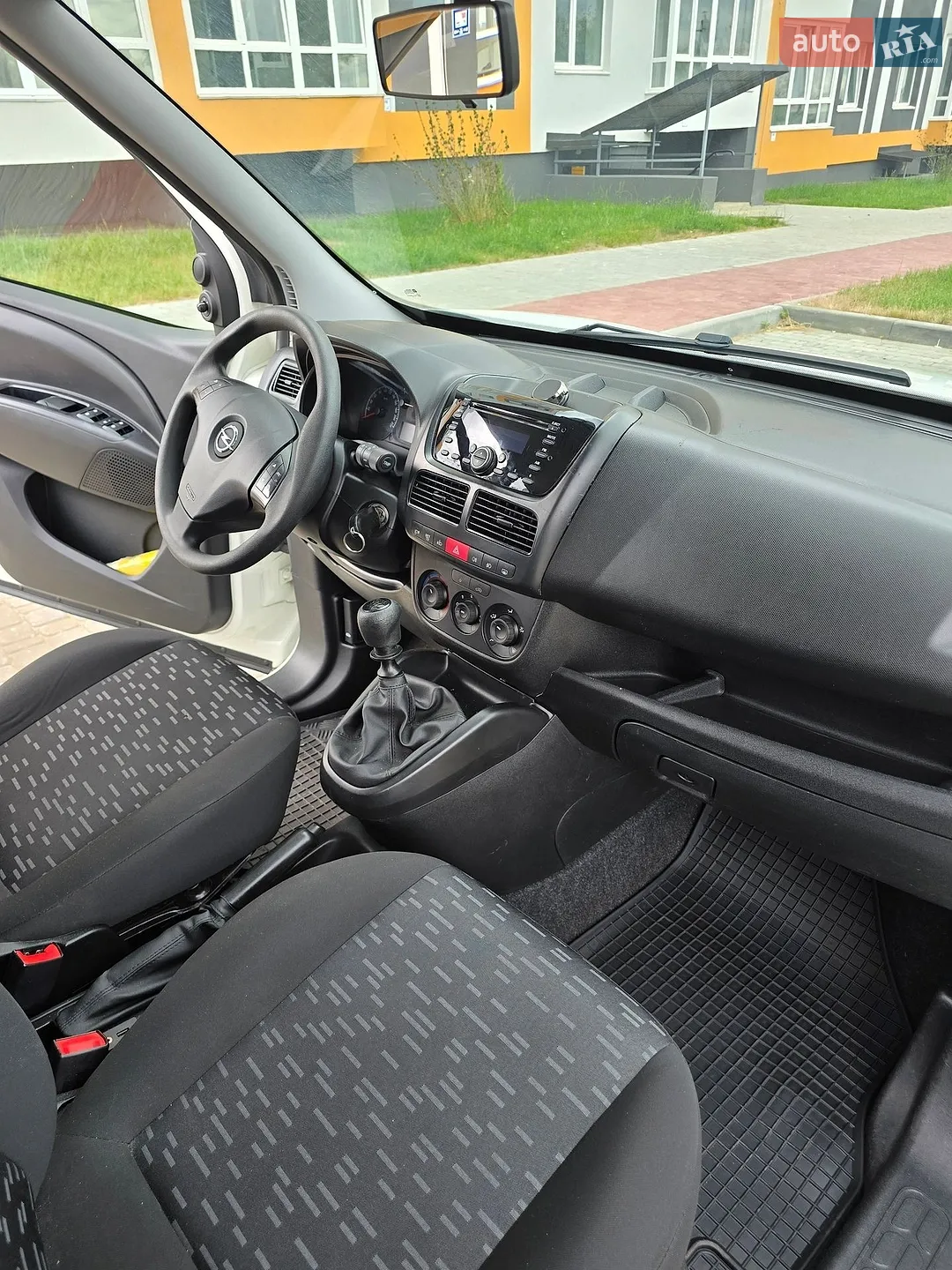 2018 Opel Combo - мініатюра 24