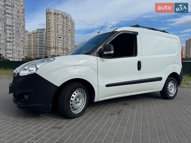 Грузовой фургон Opel Combo 2013 в Киеве