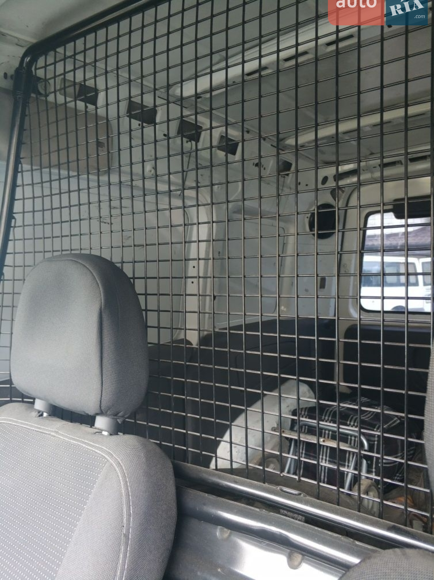 2010 Opel Combo - мініатюра 7
