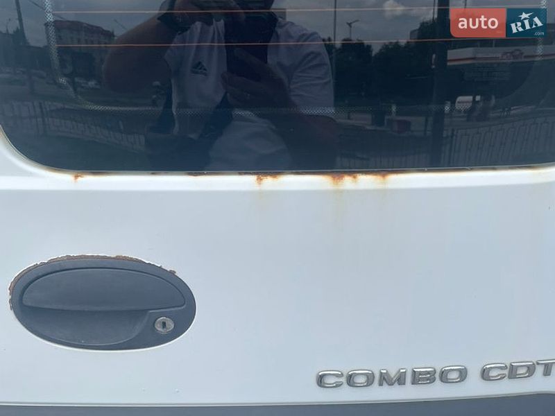 Мінівен Opel Combo 2005 в Львові