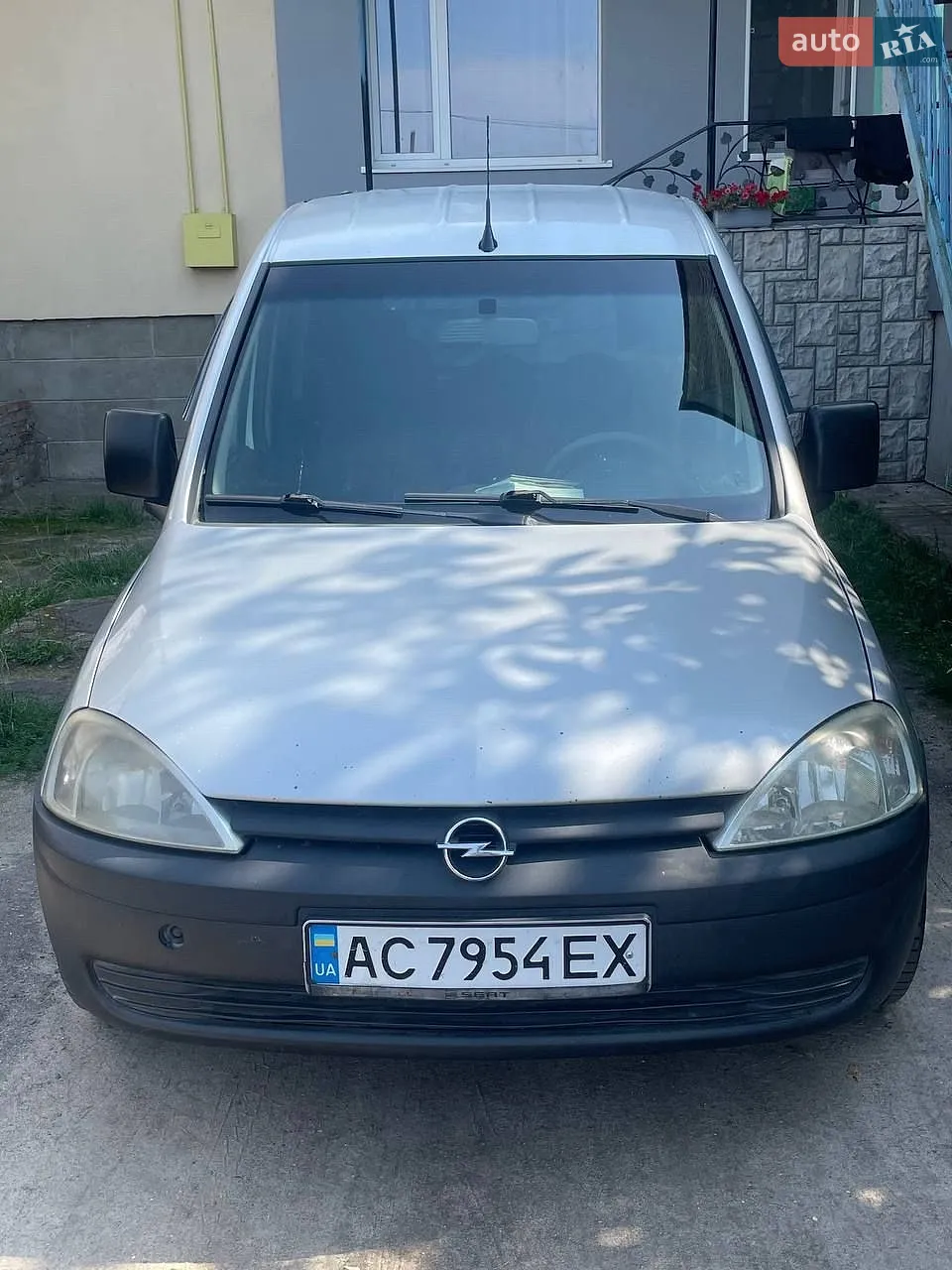 2010 Opel Combo - мініатюра 2