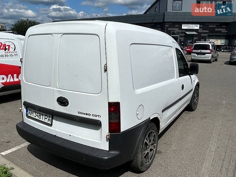 Грузовой фургон Opel Combo 2007 в Киеве