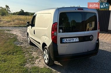 Грузовой фургон Opel Combo 2012 в Черкассах