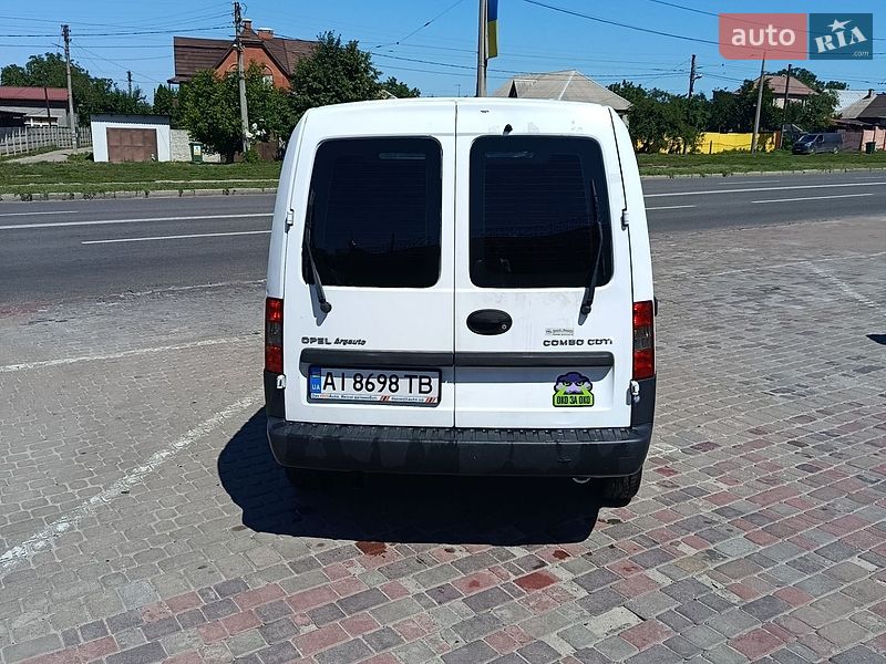 Інші вантажівки Opel Combo 2008 в Харкові