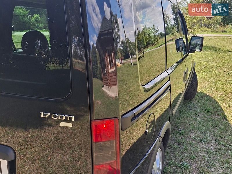 Минивэн Opel Combo 2007 в Иваничах