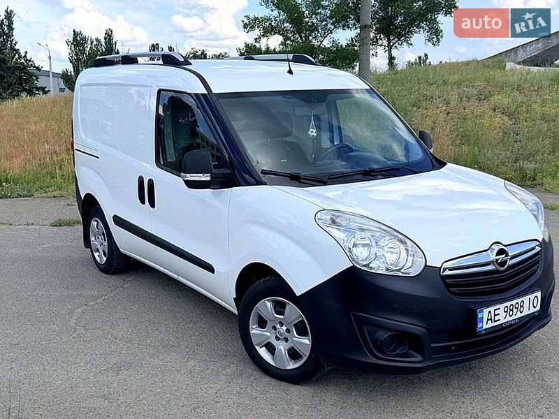 Другие грузовики Opel Combo 2012 в Днепре
