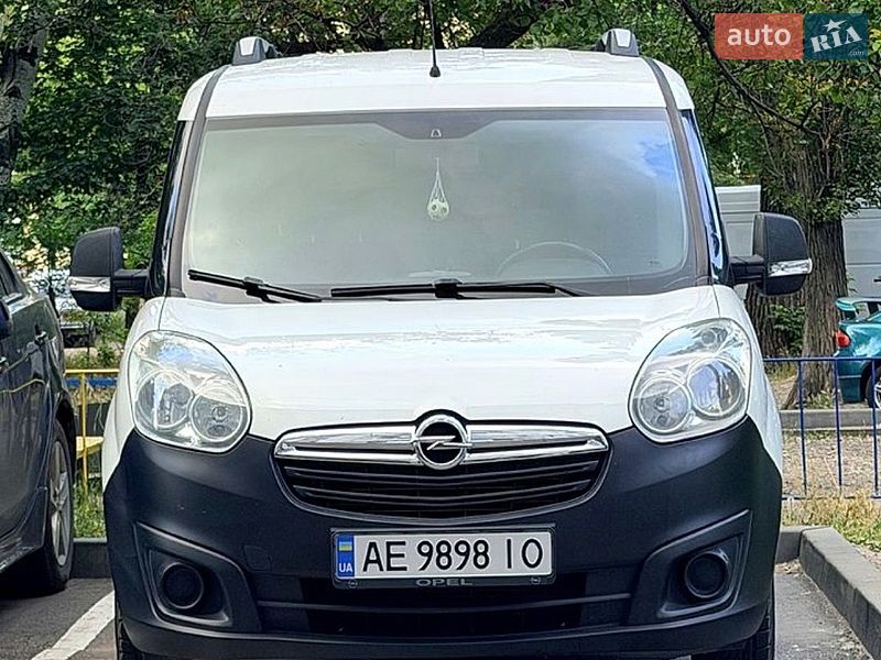 Другие грузовики Opel Combo 2012 в Днепре