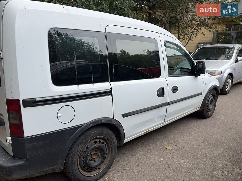 Минивэн Opel Combo 2006 в Киеве