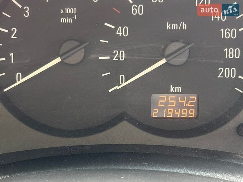 Минивэн Opel Combo 2006 в Киеве