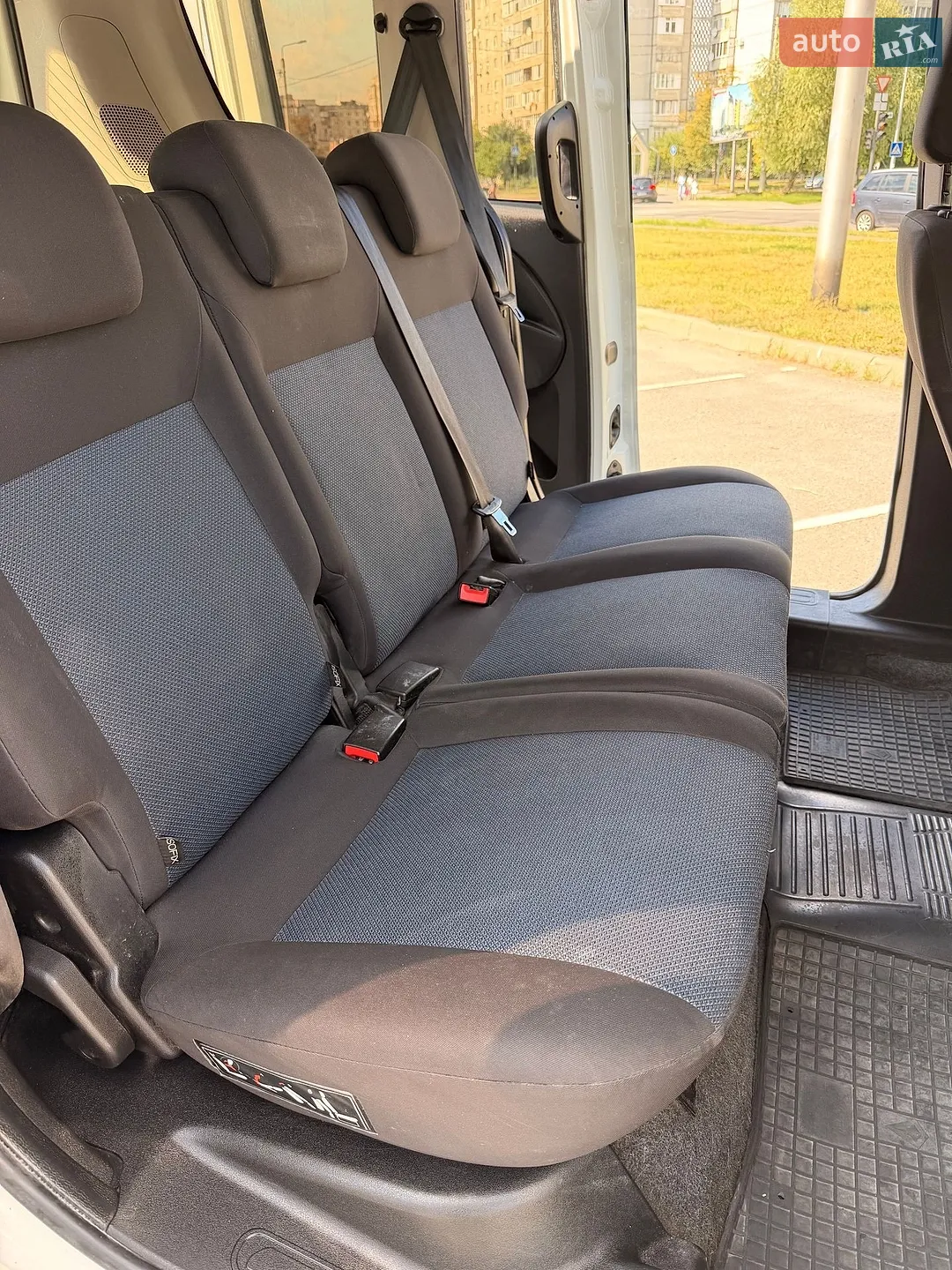 2013 Opel Combo - мініатюра 19