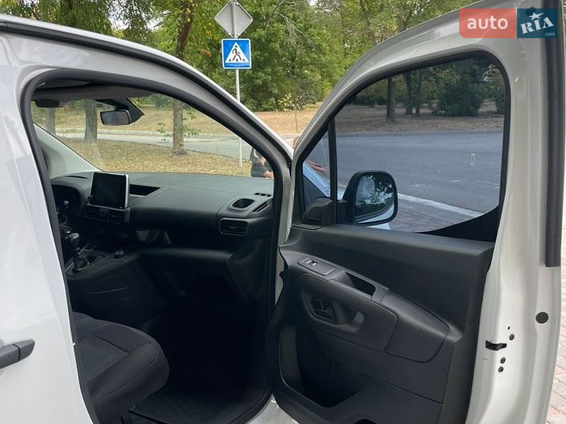 Грузовой фургон Opel Combo 2024 в Кропивницком