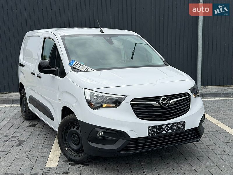 Вантажний фургон Opel Combo 2024 в Самборі