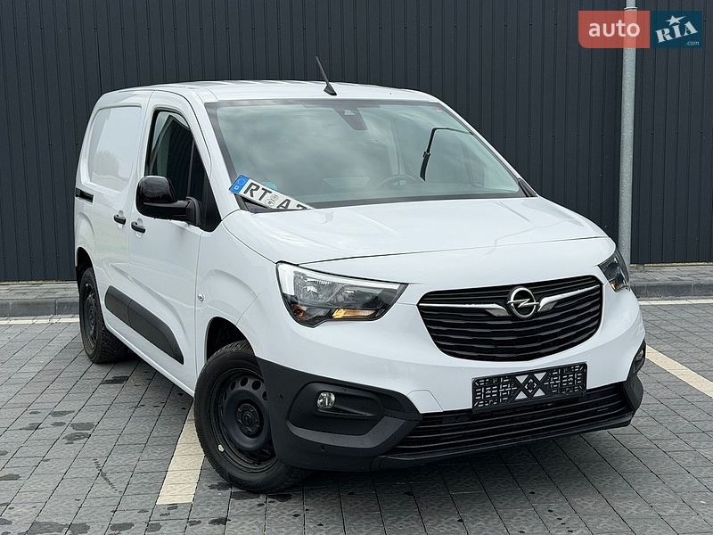 Вантажний фургон Opel Combo 2024 в Самборі