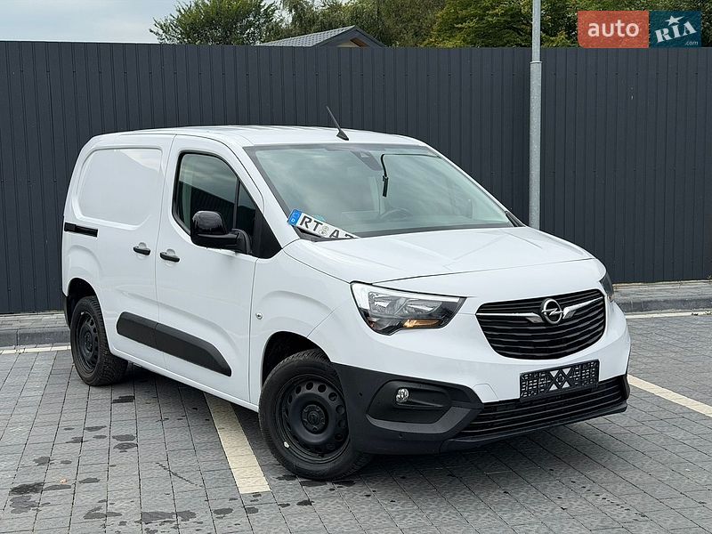 Вантажний фургон Opel Combo 2024 в Самборі