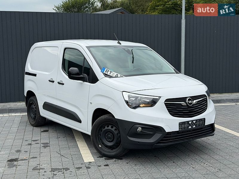 Вантажний фургон Opel Combo 2024 в Самборі