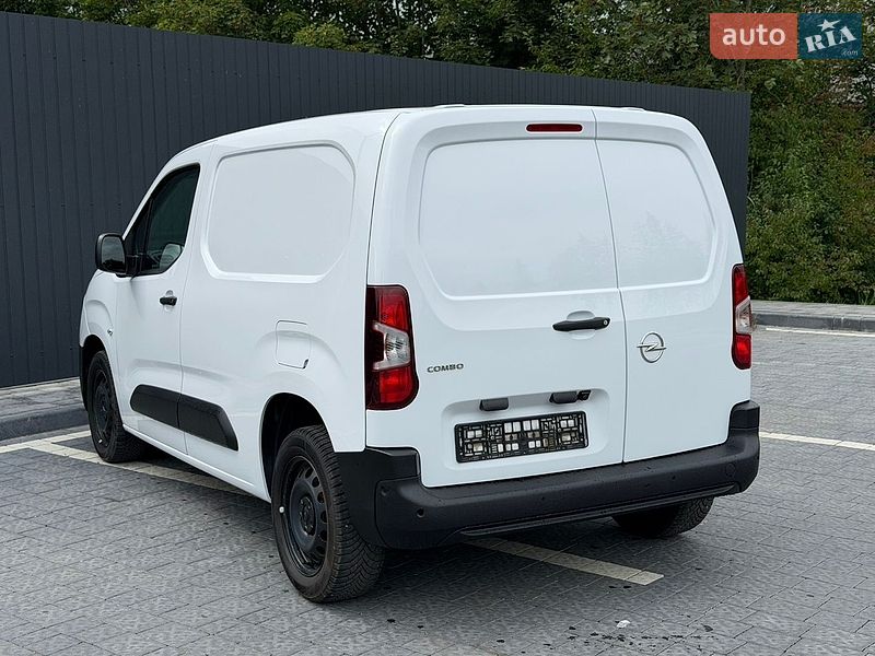 Вантажний фургон Opel Combo 2024 в Самборі