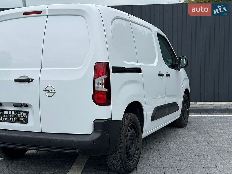 Вантажний фургон Opel Combo 2024 в Самборі