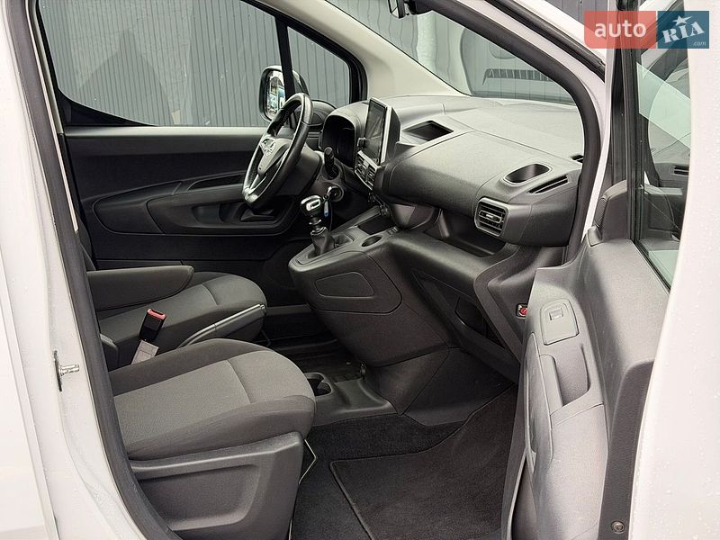 Вантажний фургон Opel Combo 2024 в Самборі