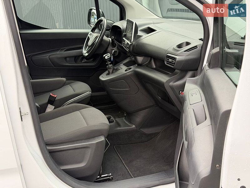 Вантажний фургон Opel Combo 2024 в Самборі