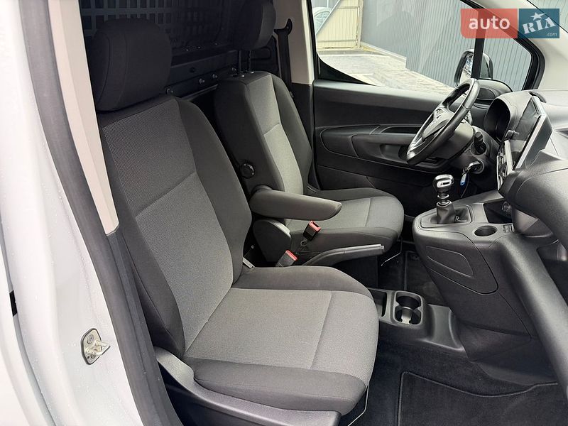 Вантажний фургон Opel Combo 2024 в Самборі
