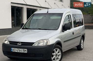 Мінівен Opel Combo 2008 в Сваляві Мінівен Opel Combo 2008 в Сваляві