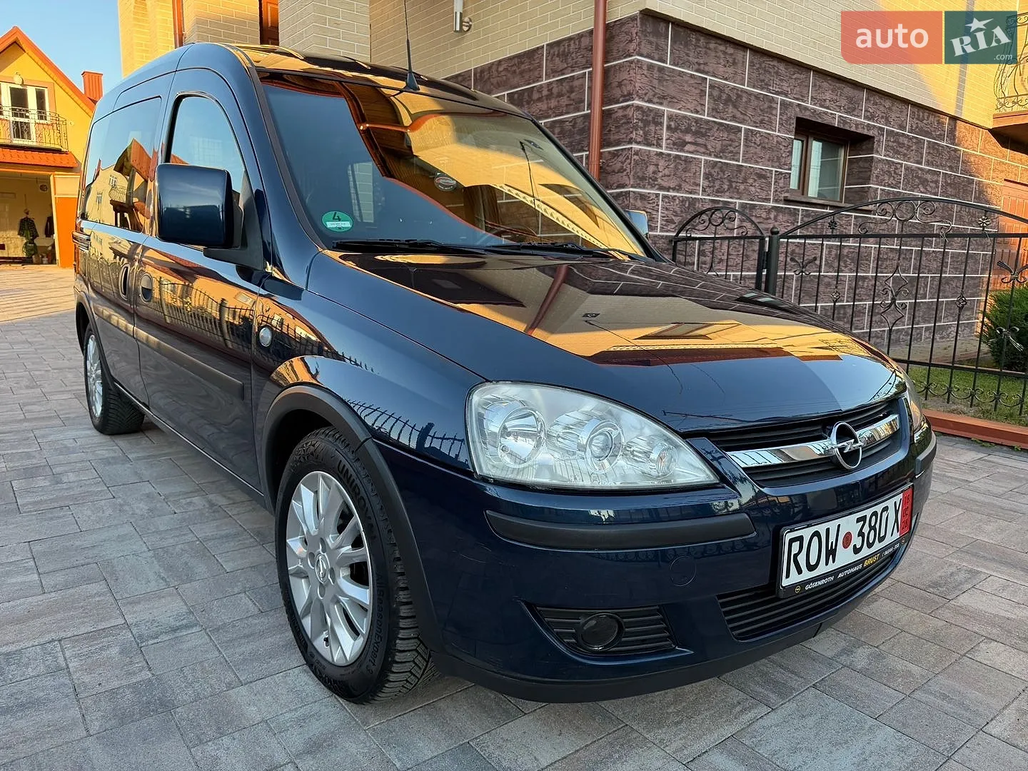 2010 Opel Combo - мініатюра 9