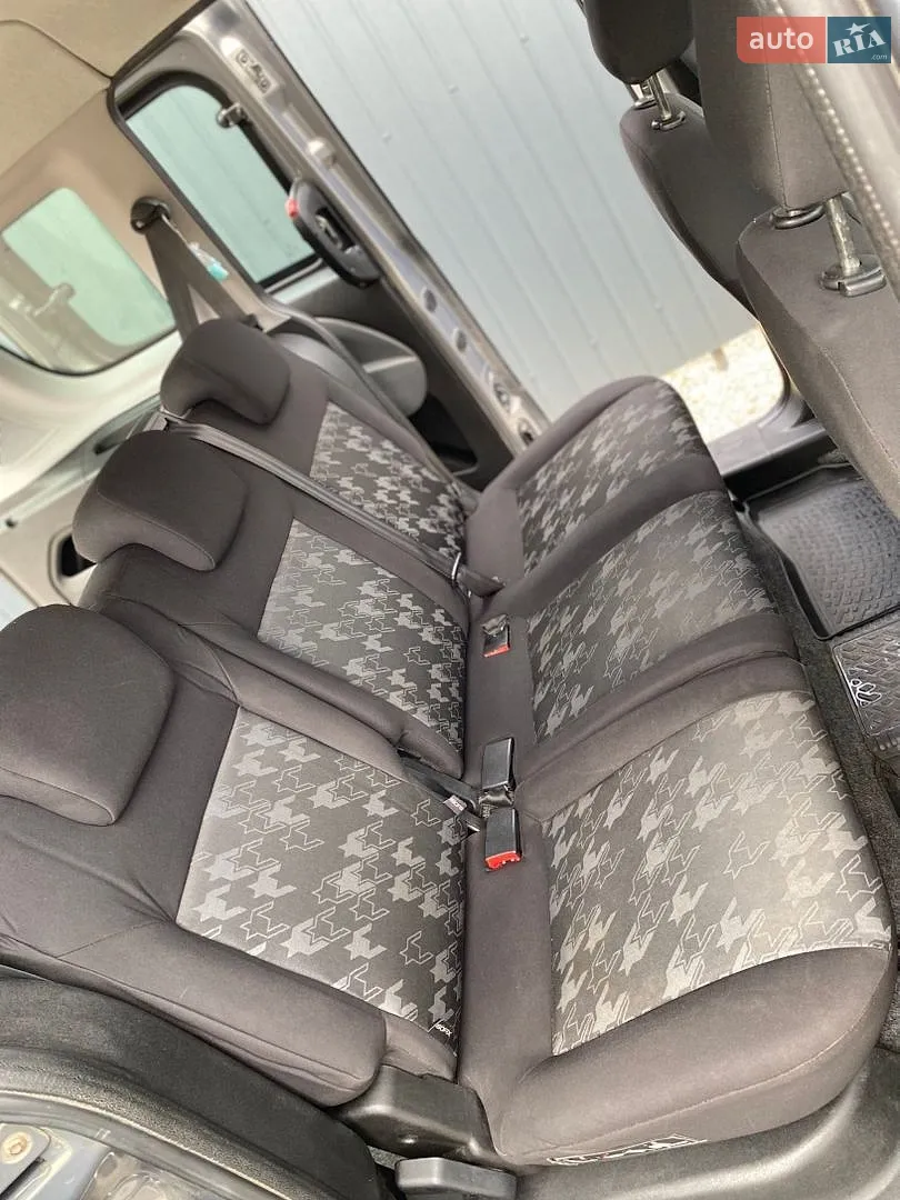 2011 Opel Combo - мініатюра 42