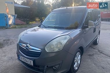Мінівен Opel Combo 2012 в Києві