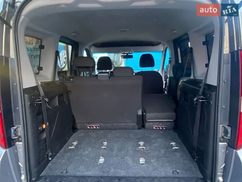 Мінівен Opel Combo 2012 в Києві