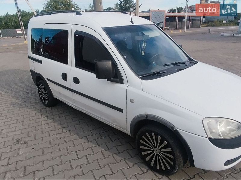 Opel Combo 2004