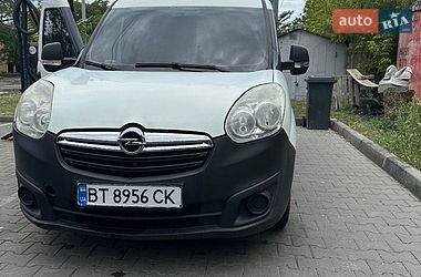 Вантажний фургон Opel Combo 2016 в Одесі