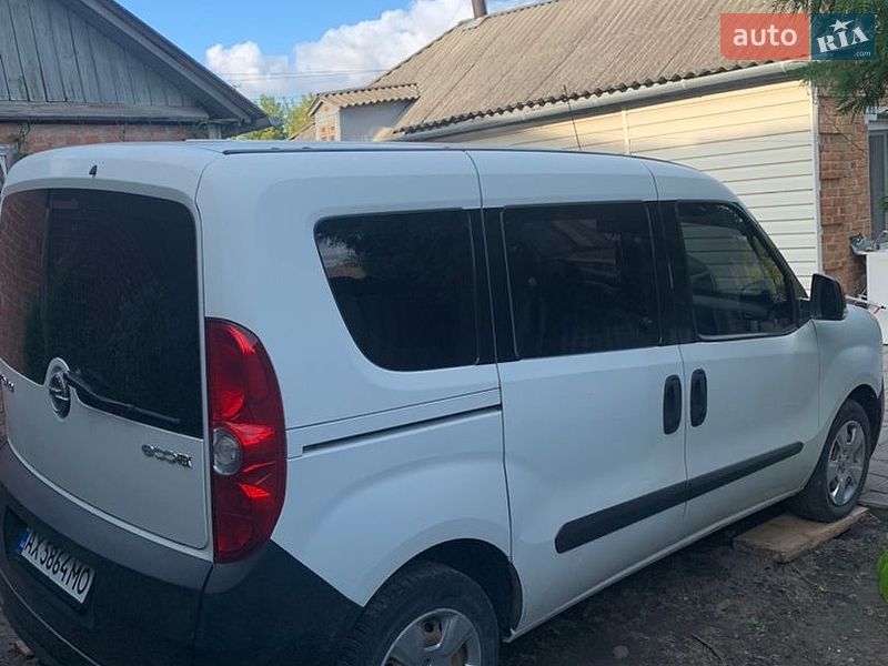 Мінівен Opel Combo 2016 в Богодухіву фото 4 Мінівен Opel Combo 2016 в Богодухіву