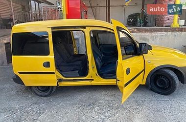 Мінівен Opel Combo 2002 в Чернівцях