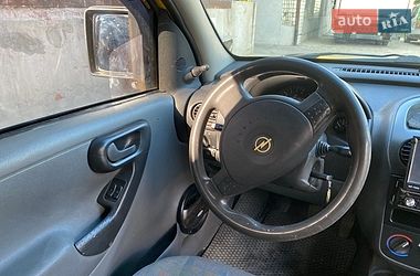 Мінівен Opel Combo 2002 в Чернівцях