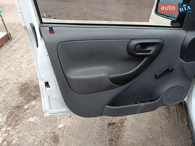 Мінівен Opel Combo 2002 в Кременчуці