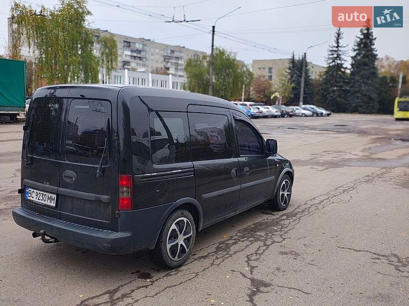 Мінівен Opel Combo 2006 в Львові