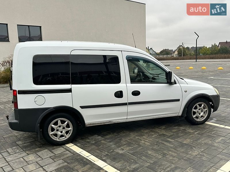 Минивэн Opel Combo 2008 в Луцке фото 8 Минивэн Opel Combo 2008 в Луцке