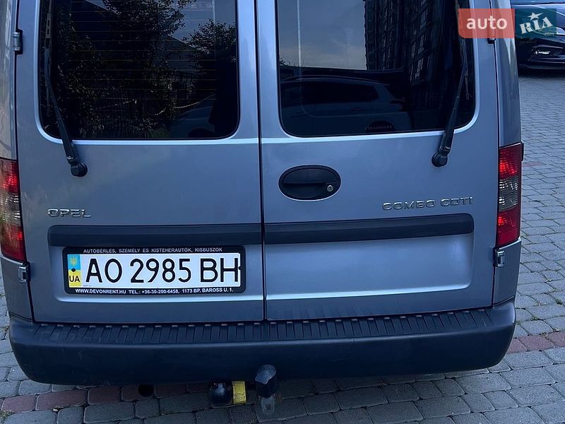 Минивэн Opel Combo 2007 в Ивано-Франковске
