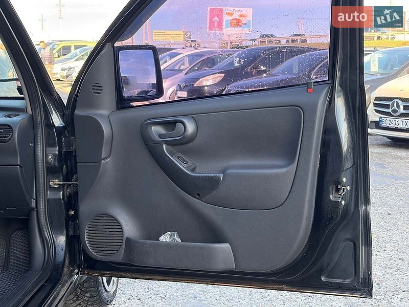 Минивэн Opel Combo 2006 в Львове