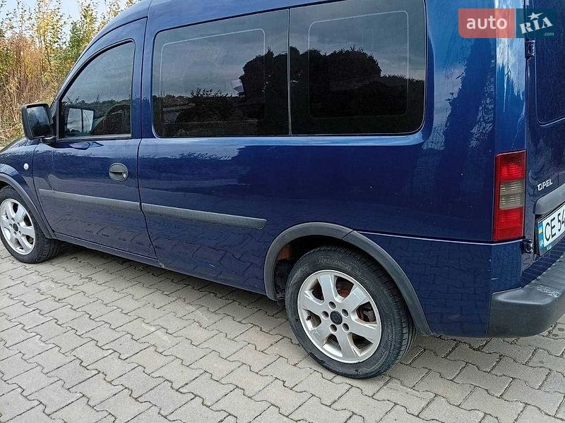Минивэн Opel Combo 2009 в Черновцах