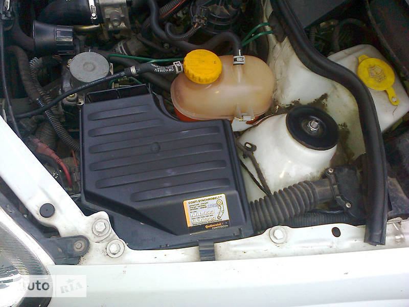 Вантажопасажирський фургон Opel Combo 2006 в Києві