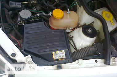 Грузопассажирский фургон Opel Combo 2006 в 