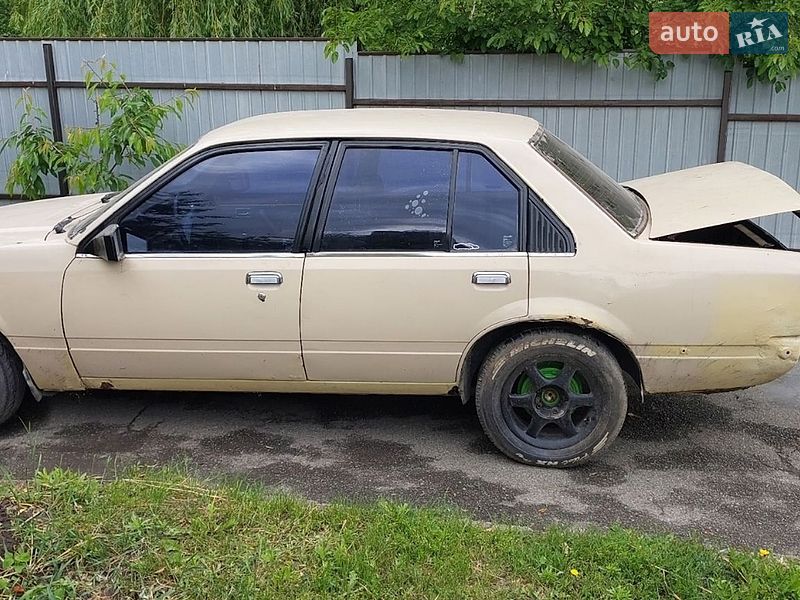Седан Opel Commodore 1982 в Киеве фото 2 Седан Opel Commodore 1982 в Киеве