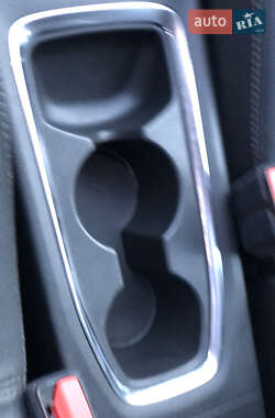 Хэтчбек Opel Corsa-e 2022 в 
