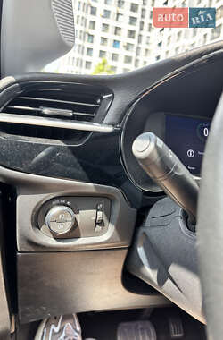 Хэтчбек Opel Corsa-e 2022 в 