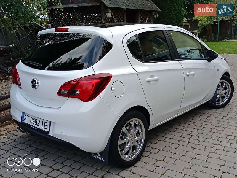 Хетчбек Opel Corsa-e 2016 в Снятині