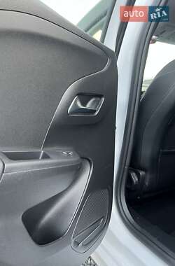 Хетчбек Opel Corsa-e 2022 в 