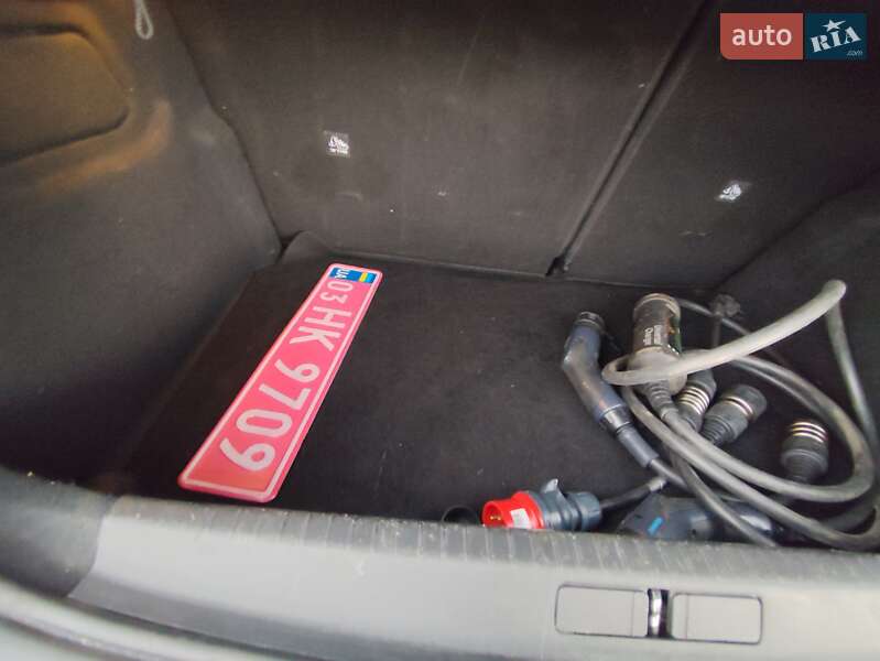 Хэтчбек Opel Corsa-e 2020 в Киеве